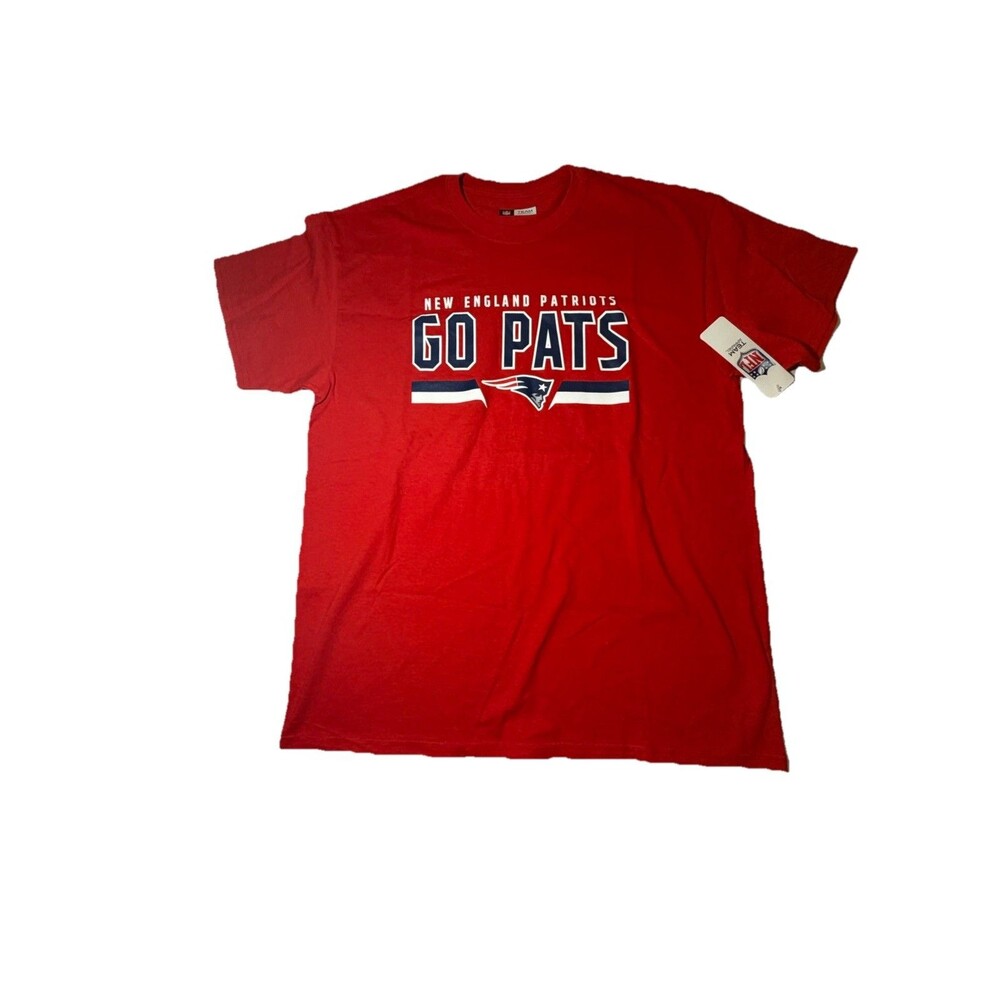 NWT New England Patriots T Shirt Mens Large Red NFL Team Apparel Graphic Tee